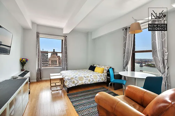 Rented by New York Residence | media 65
