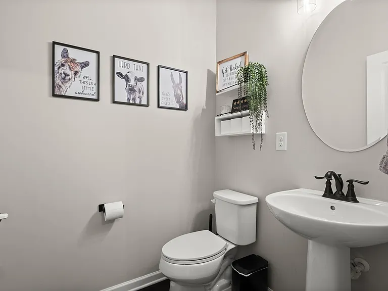 457 Goodman Dr — Photo 8