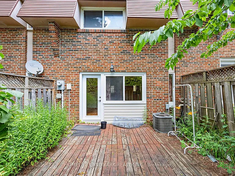 67 Godstone Rd #112 — Photo 24