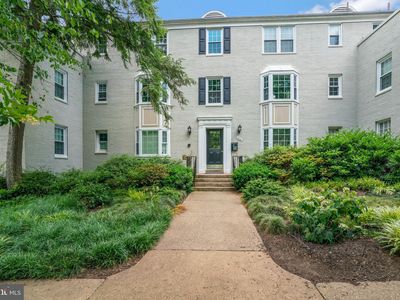 806 S Arlington Mill Dr APT 301, Arlington, VA, 22204
