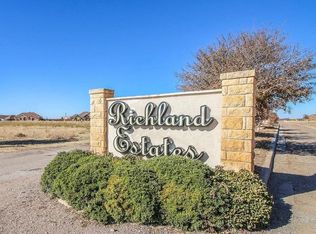 6762 Dell Dr, Ropesville, TX 79358