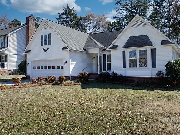 2nd image of 2129 Belle Chase Dr
