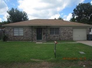 9525 Gardner St, Beaumont, TX 77707