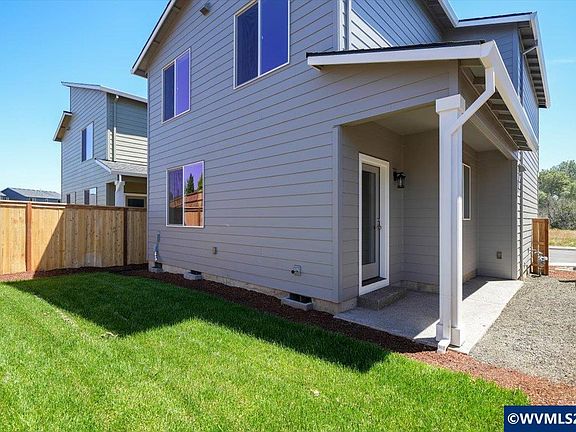5th image of 7426 SE Berg Dr