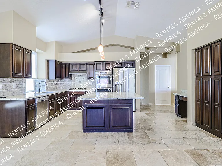 20669 N 41st Ln — Photo 4