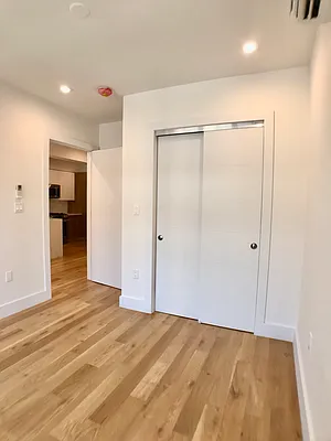 Rented by Compass | media 14