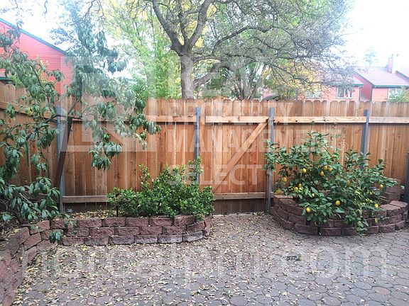 2nd image of 9351 River Oaks Ln