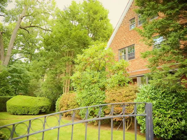 140 71st Avenue, image 1 of 16