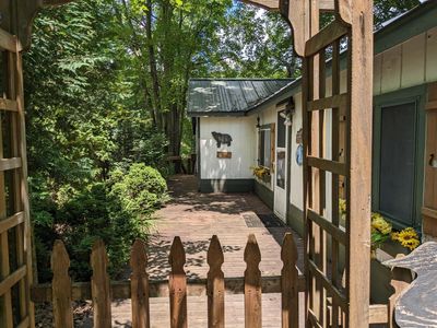 901 Pine St, Harrison, MI, 48625