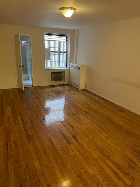 1731 1st Avenue — Photo 1