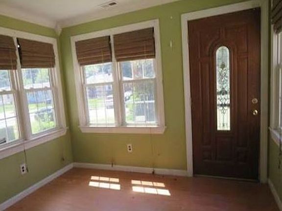 2nd image of 212 Rogers Ave
