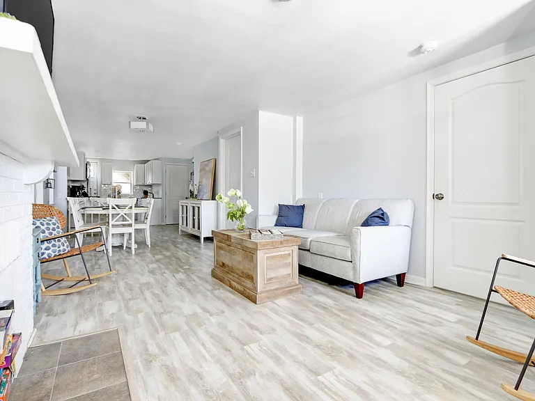 18 N Newark Ave #WINTER RENTAL — Photo 16