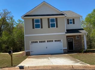 188 Sugar Creek Dr, Cornelia, GA 30531
