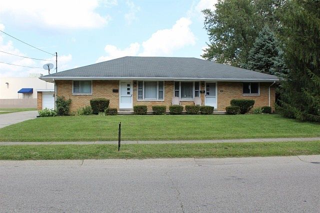 1st image of 4932 Holiday Dr
