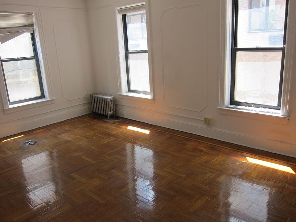 1st image of 3555 29th St Ofc 1