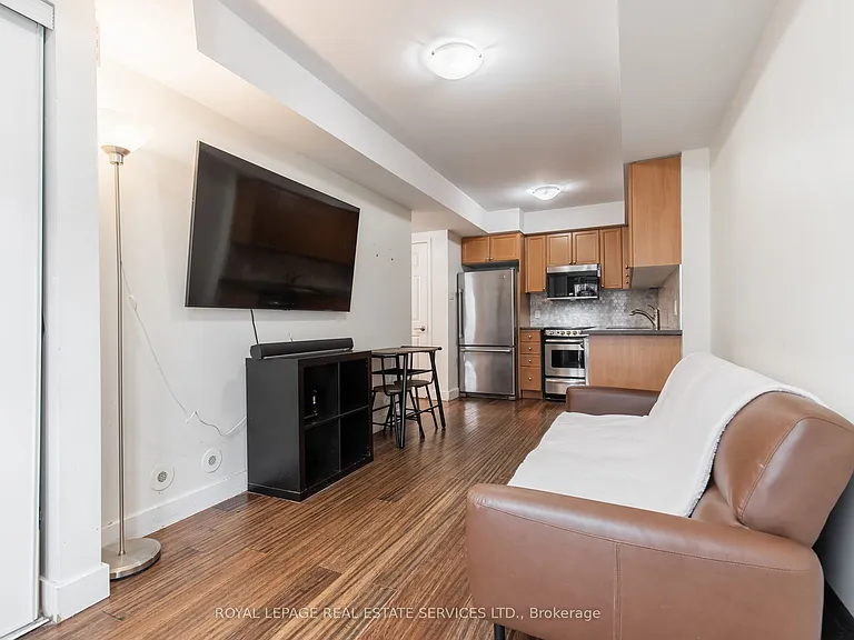 4975 Southampton Dr #272 — Photo 11