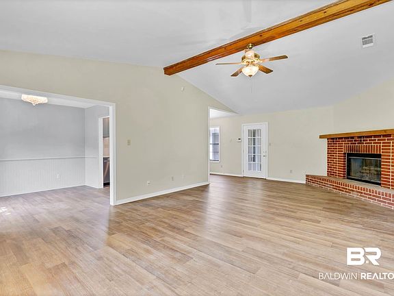 5th image of 42150 Carlee Ln