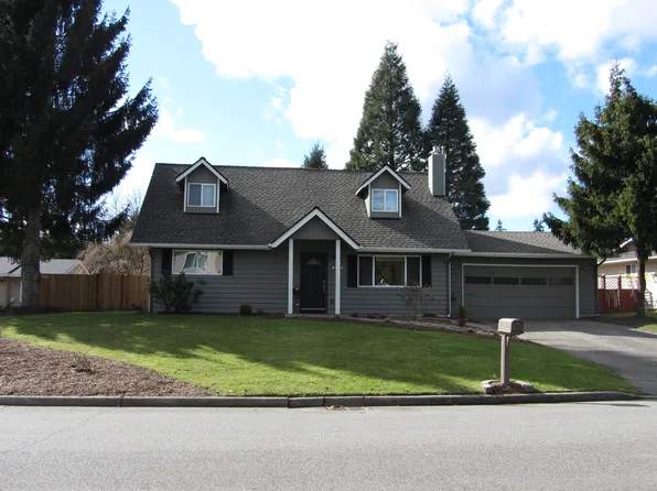 8710 45th Dr NE, Marysville, WA 98270