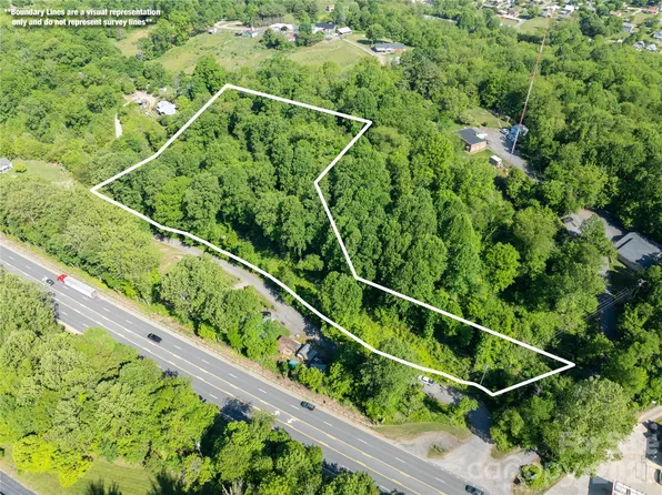 Harkins Cove Rd, Canton, NC 28716