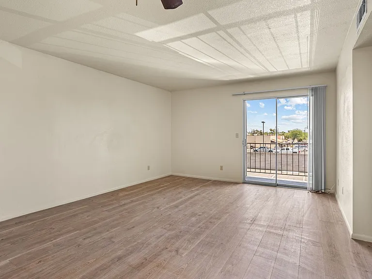 3150 E Bellevue St — Photo 5
