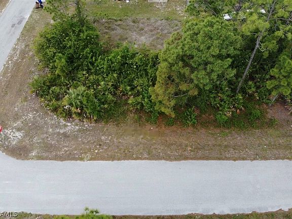 5th image of 2700 19th St W