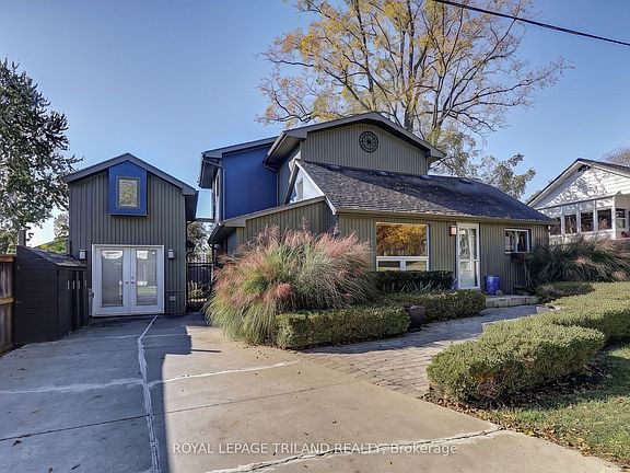 2nd image of 3137 Hale St