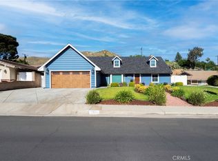 5481 Peacock Ln, Riverside, CA 92505