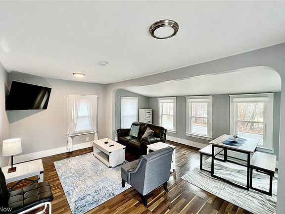 2nd image of 3483 S Bender Ave
