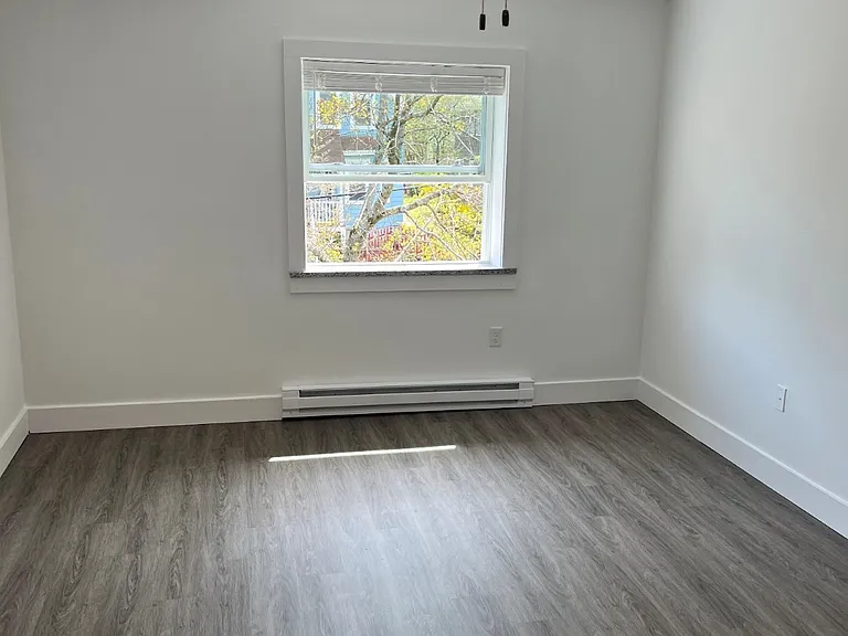 43 Burnham St #C3 — Photo 9
