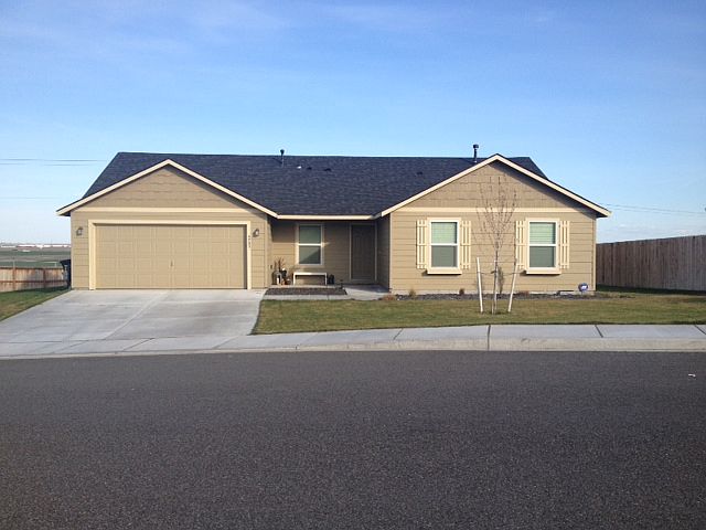 1st image of 4903 Avion Dr