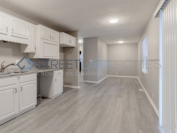 5th image of 724 Alden Dr