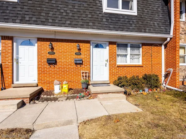 45598 Birchcrest St, Utica, MI 48317