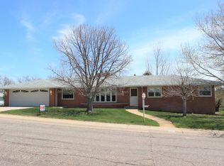 590 Dana Ave, Chappell, NE 69129