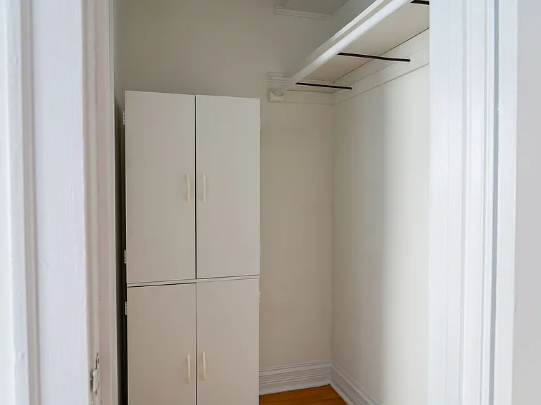 4545 N Beacon — Photo 12