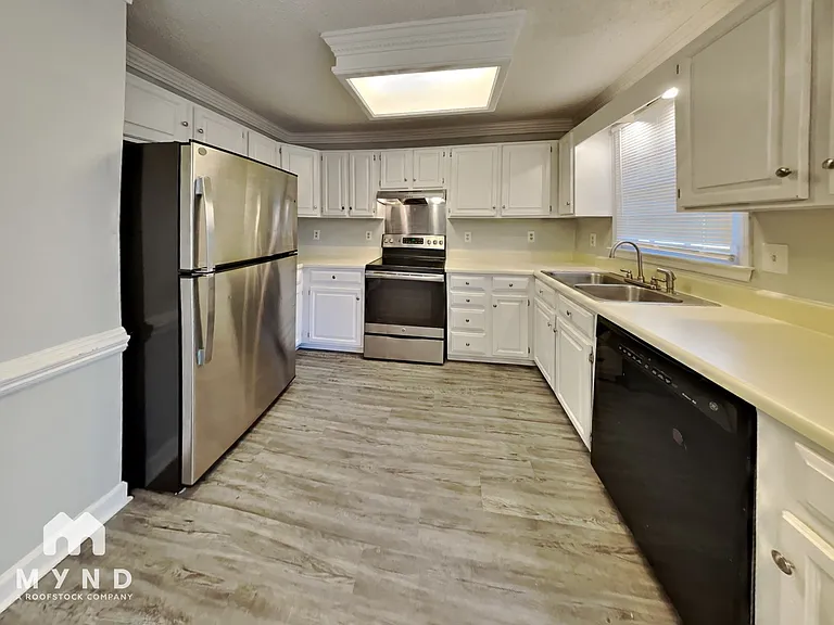 6125 Krandon Dr — Photo 6