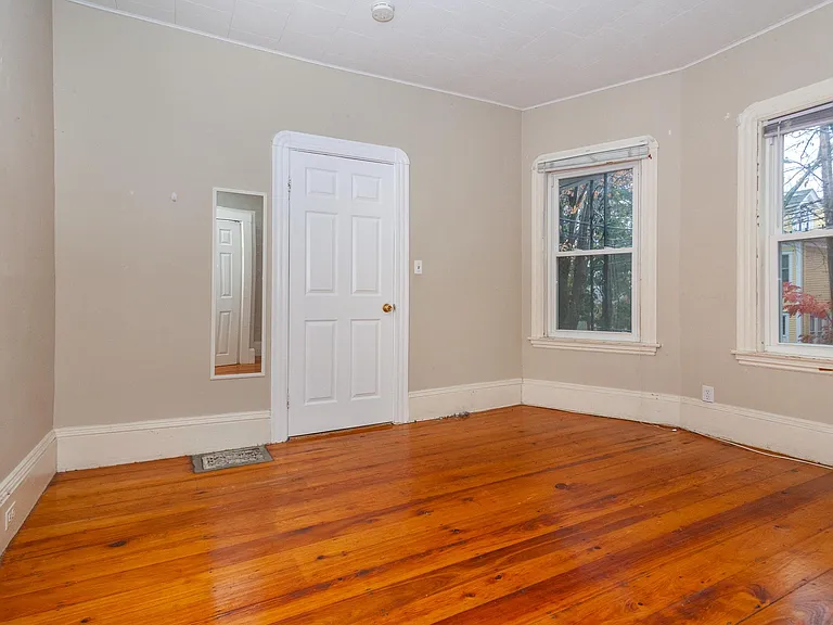 49 Porter St #2 — Photo 16