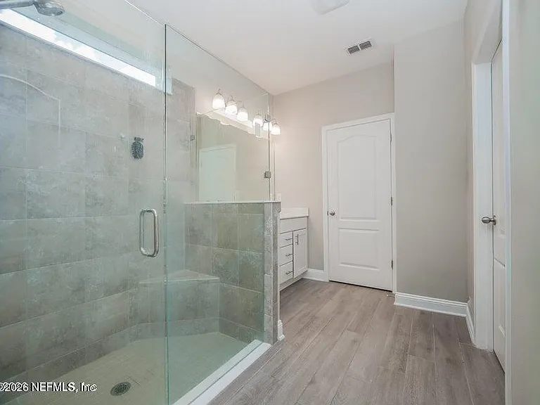 65 Creekmore Dr — Photo 13