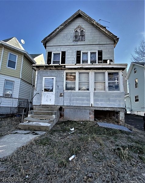 1st image of 26 No Burnet St