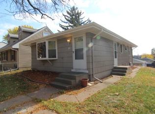 86 Iowa Ave W, Saint Paul, MN 55117