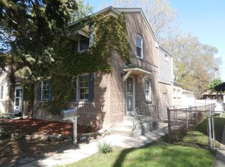 3729 Morton Ave, Brookfield, IL 60513