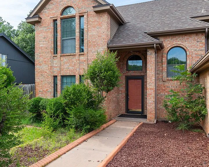 2250 Rim Rock Rd — Photo 4