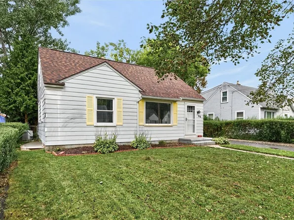 66 Ashwood Dr, Rochester, NY 14609