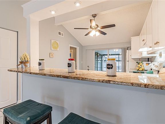 2nd image of 8569 Briar Grove Cir