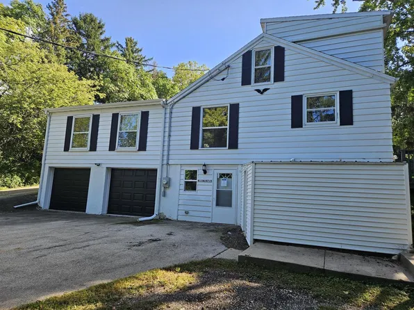 N13W28715 Silvernail ROAD, Pewaukee, WI 53072