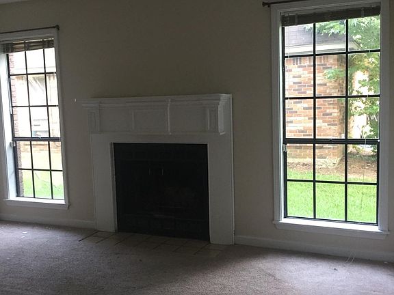 2nd image of 124 Bent Creek Cir N