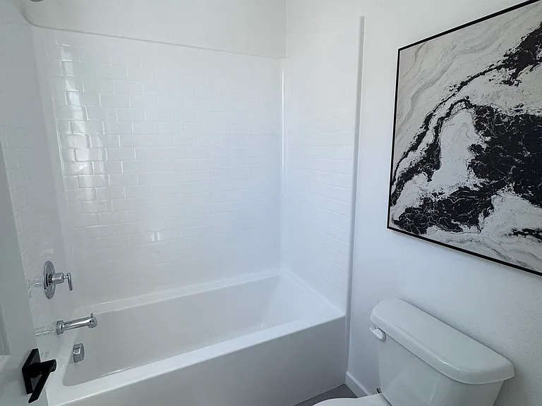 12837 Auburn Dr — Photo 25