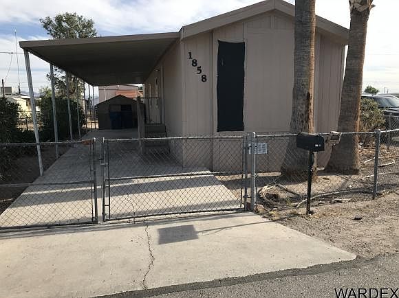 1st image of 1858 Artesia Dr