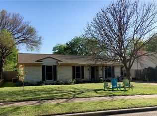 415 Lowell Ln, Richardson, TX 75080