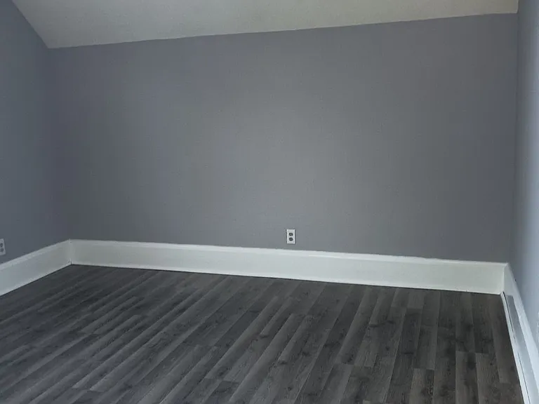 945 Lincolncway East Hwy — Photo 10