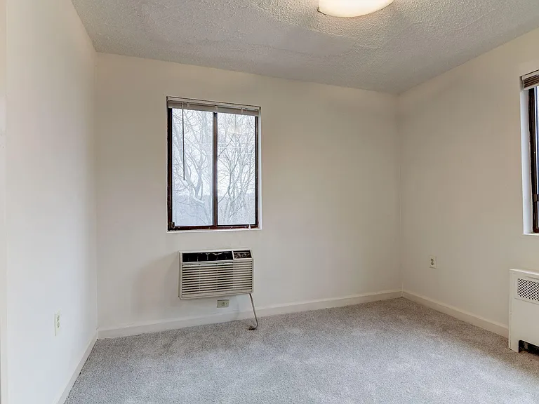 4733 1st St SW #301 — Photo 16